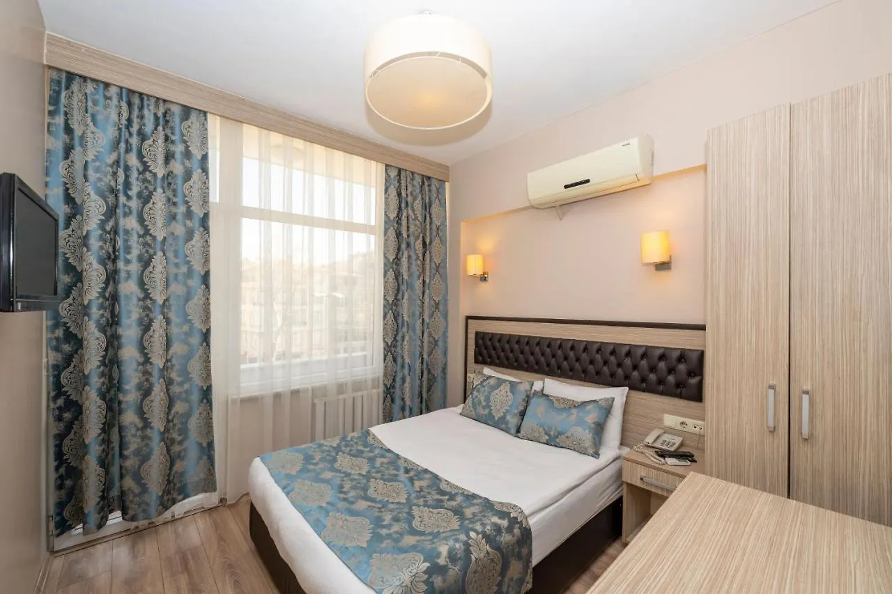 ***  Tugra Hotel Istambul Turquie